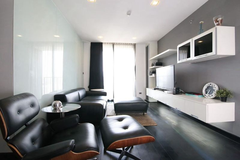 ขายด่วนคอนโดสุขุมวิท The Alcove Thonglor ทองหล่อ 10 ชั้น 11 เฟอร์นิเจอร์ เครื่องใช้ไฟฟ้าครบ ใกล้ BTS เอกมัย