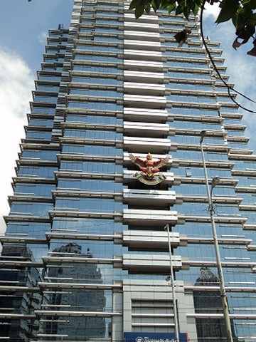 00086 ให้เช่า สำนักงาน อาคารกรุงเทพประกันภัย 70000 บาทต่อเดือน กรุงเทพ สาทร    ชั้นที่ 1 1 ไร่ 401 ตร.วา