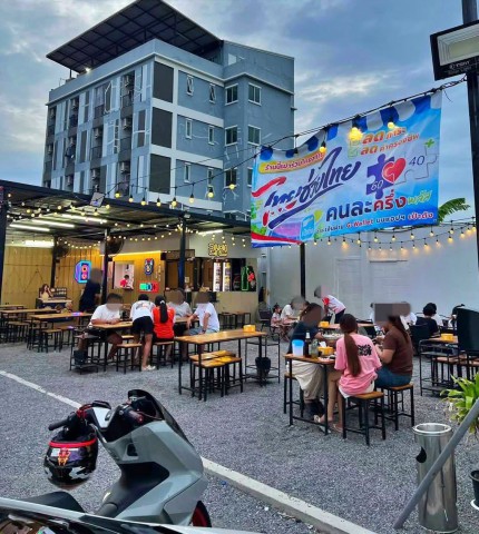 เซ้งร้านหมูกระทะ ย่านกาญจนา บางแค สไตค์แคมปปิ้ง มีหมู่บ้านข้างในเยอะ มีที่จอดรถเยอะมาก