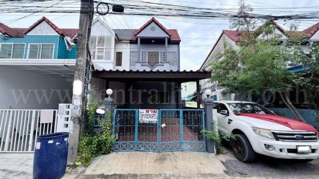 ทาวน์เฮ้าส์ ทรัพย์ดินทอง เทพารักษ์ หลังริม รีโนเวทพร้อมอยู่