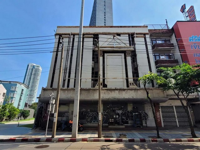 ขาย สำนักงาน บางพลัด ถนนจรัลสนิทวงศ์  เขตบางพลัด กรุงเทพฯ