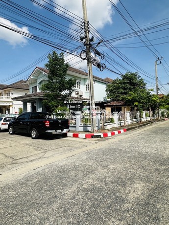 บ้าน บ้านเดี่ยว ปากเกร็ด ถ.ราชพฤกษ์ 4นอน 6500000 THAI BAHT   ครบครัน บ้านพร้อมอยู่ ราคาดี ทำเลดี แปลงหัวมุม ใกล้สิ่งอำนวยความสะดวกมากมาย และเหมาะสำหรับนักลงทุนที่ต้องการบ้านมือสองในทำเลที่ดีเอนำไปรีโนเวท และขายต่อ และเหมาะสำหรับผู้ที่ต้องการบ้านเดี่ย