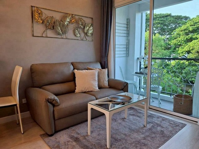คอนโด ห้องสวย วิวโล่ง อยู่สบาย ทำเลเดินทางสะดวก The Spring Condo