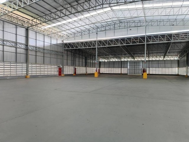 ขายโรงงานสร้างใหม่ เนื้อที่ 5 ไร่ 2610 ตรม. ผังม่วงลาย บ่อวิน ศรีราชา ชลบุรี
