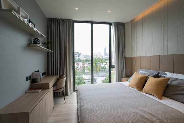 ให้เช่า คอนโด SKY Thonglor 25 ขนาด 50 ตร.ม. 1 ห้องนอน 1 ห้องน้ำ ตกแต่งครบ พร้อมแม่บ้าน 3 ครั้ง/สัปดาห์ ใกล้ BTS ทองหล่อ 60000 บาท/เดือน