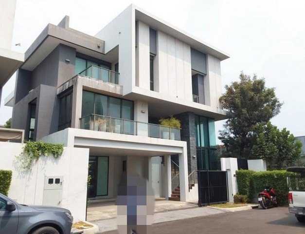 ขาย บ้านเดี่ยว โครงการบ้านกลางเมือง คลาสเซ่ ลาดพร้าว  กรุงเทพมหานคร