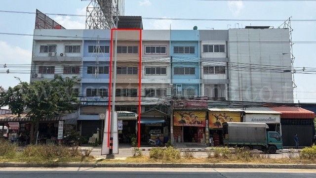 ขายด่วน ตึกแถว 4 ชั้น สามัคคี ติดถนนติวานนท์ ทำเลดี ใกล้รถไฟฟ้า ราคาถูก