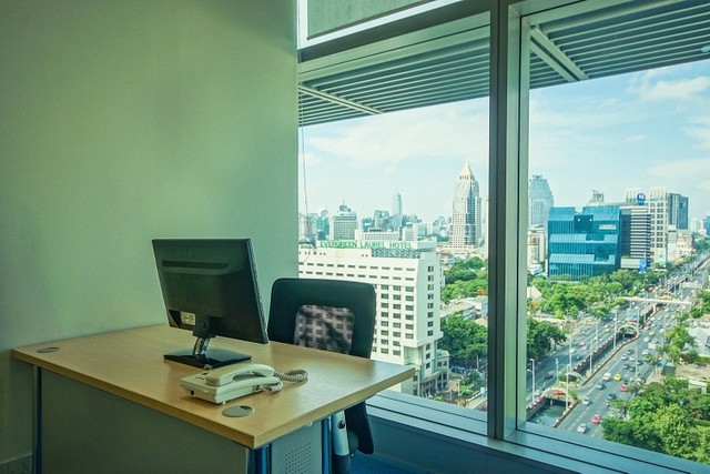 ให้เช่า สำนักงาน อาคารเพลสซิเด้นท์ทาวเวอร์ ชั้นที่ 1 ใกล้กับ -