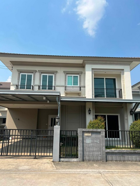 ให้เช่าบ้านเดี่ยว 2 ชั้น 55 ตร.ว 4 ห้องนอน แกรนดิโอ วิภาวดี-รังสิต ทิศใต้ ใกล้สวน ใกล้ฟิวเจอร์รังสิต ใกล้ทางด่วน