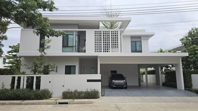 ให้เช่าบ้านเดี่ยวพร้อมเฟอร์นิเจอร์ครบ โครงการ มัณฑนา บางนา ถนนบางนา-ตราด กม.15