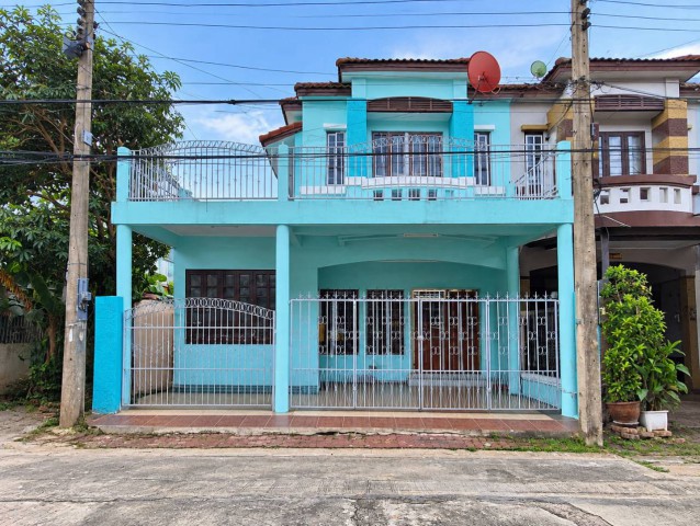 หมู่บ้านบุศรินทร์ รังสิต 1 ถนนรังสิต-นครนายก 46 (ลำลูกกา 11) ปทุมธานี  บ้านเปล่าหลังริมพร้อมอยู่ ราคาพิเศษ เปิดกว้างสำหรับเจรจา ต่อรองได้