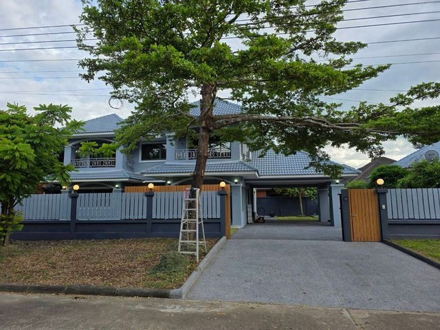 บ้าน 2 ชั้น หลังใหญ่ พื้นที่กว้าง ทำเลดี เดินทางสะดวก หางดง