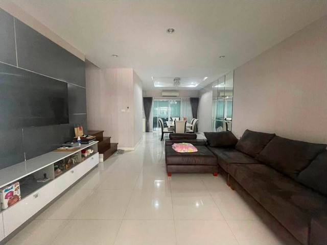 P765 ให้เช่าทาวน์โฮม ภณาสิริ เรสซิเด้นซ์ เกษตร-นวมินทร์ PANASIRI RESIDENCES KASET-NAWAMIN ซอยประเสริฐมนูกิจ29 ซอยมัยลาภ