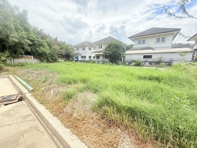 Rare Item! ที่ดินแปลงมุม 105 ตร.วา ในโครงการ Place &amp Park ประชาอุทิศ 90