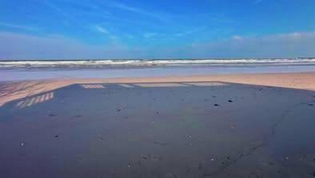 แนะนำซื้อขายอสังหาดีดี ปะทิวใกล้หาดสวยทุ่งวัวแล่น ขายที่ดินติดทะเลวิวหลักล้านแปลงเล็กหายากติดหาดส่วนตัว  ทรายขาวน้ำใส