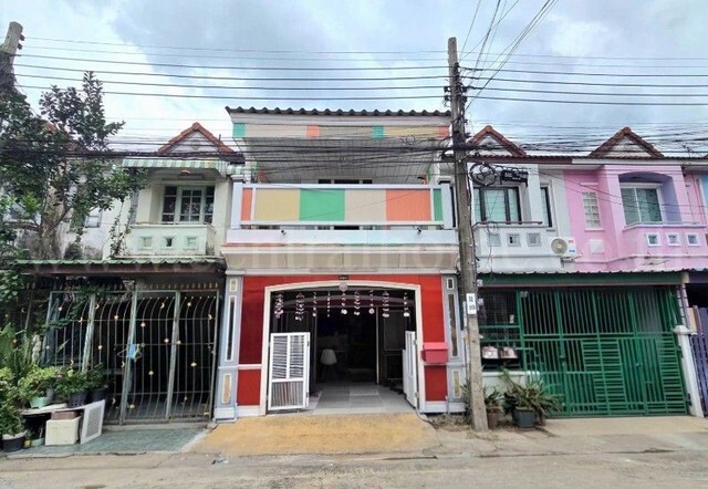 ทาวน์เฮ้าส์ 2 ชั้น เค.ซี.รามอินทรา 1 หทัยราษฎร์ 39 MRT คู้บอน