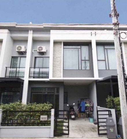 ขายบ้าน pleno จรัญปิ่นเกล้า ทาวโฮม ขนาด 18 ตรว ราคา 3290000ล้านบาท สนใจ @sacondo