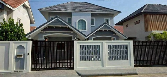 บ้านเดี่ยว 2 ชั้น เฟอร์นิเจอร์ Built-in บรรยากาศน่าอยู่ ทำเลดี หางดง