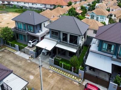 คุ้มกว่าซื้อบ้านใหม่! บ้านเดี่ยว 2 ชั้น หมู่บ้านเวนิว ไอดี เวสต์เกต ทำเลบางใหญ่ พร้อมเข้าอยู่