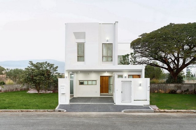 Pool Villa สไตล์โมเดิร์น ฟังก์ชันครบ พร้อมเข้าอยู่ แม่เหียะ