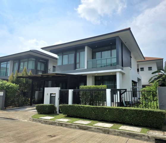 ขาย #บ้านเดี่ยว  หมู่บ้านเศรษฐสิริ กรุงเทพกรีฑา #ใกล้รรนานาชาติไบรท์ตัน 095-1642956 AD