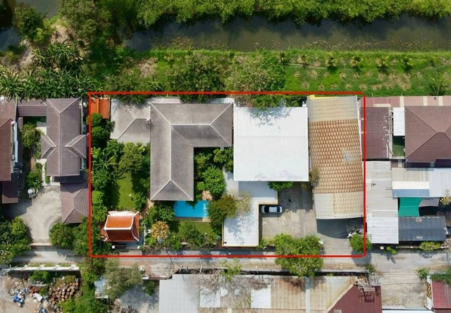 ขายบ้าน ออฟฟิศสำนักงาน โกดัง ลำลูกกา ซ.34/2 เป็นบ้านเดี๋ยวหลังใหญ่