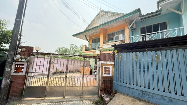 ลดราคาด่วน ทาวน์เฮ้าส์ บ้านพฤกษา 12 รังสิต - คลองสาม ทำเลดี ราคาถูก หลังมุม
