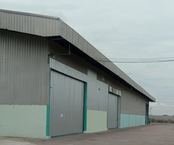 ให้เช่าโกดัง 270 ตร.ม. ไฟ 3 เฟส ออฟฟิต ห้องน้ำ จอดรถ   ติดถนนทางหลวง 345 ต.ลำโพ อ.บางบัวทอง