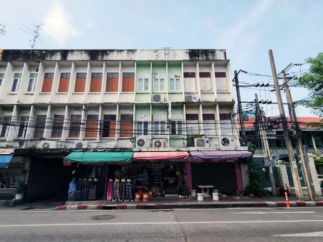 ขาย อาคารพาณิชย์ บางรัก ถนน สี่พระยา บางรัก  กรุงเทพมหานคร