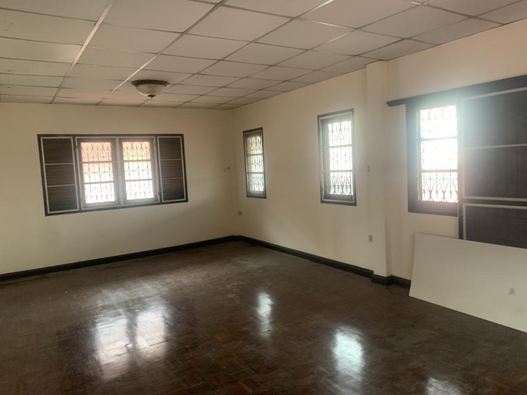 HR 9492 ให้เช่าบ้านเดี่ยว2 ชั้น 3ห้องนอน พระยาสุเรนทร์ คลองสามวา