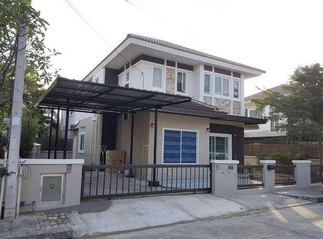 ขาย 3.3 ล้าน #อรสิริน3 (เลคแอนด์ปาร์ค) บ้านสวย 2 ชั้น ทำเลดี #สี่แยกหลุยส์ #ดอยสะเก็ด #ติดถนนวงแหวนรอบนอก (121) #น้ำไม่ท่วม