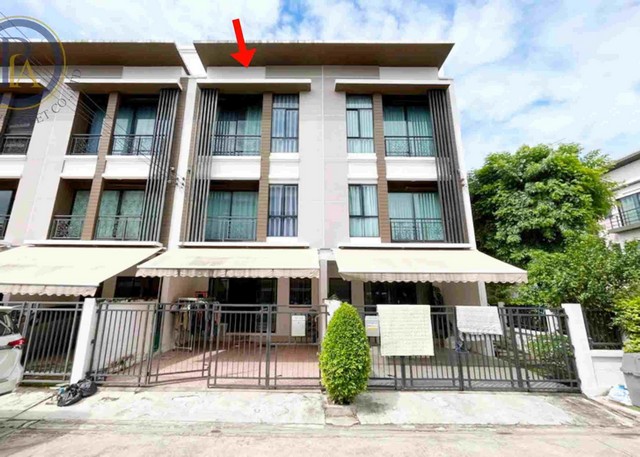 ขายทาวน์โฮม 3 ชั้น โครงการ บ้านกลางเมือง นวมินทร์42  พร้อมอยู่ ถนนนวมินทร์