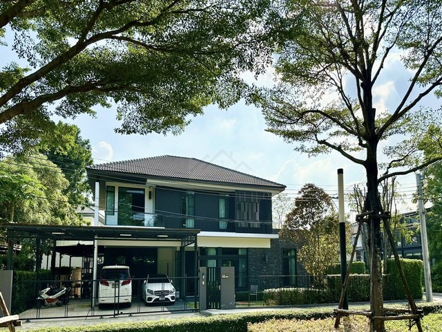 ขายบ้านเดี่ยว 2 ชั้นหลังมุม 125 ตรว. 5 ห้องนอน หมู่บ้านมัณฑณา1 บางนา กม.7 ซอยราชวินิตบางแก้ว ติดหน้าสวน วิวสวย ใกล้เมกะบางนา