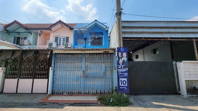 ขายทาวน์เฮ้าส์ 2 ชั้น โครงการ สินทวีงามเจริญ  เขตบางขุนเทียน กรุงเทพฯ
