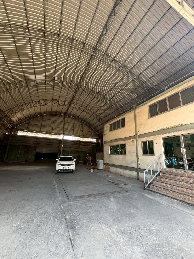 BR 1601 ให้เช่า โกดังพร้อมออฟฟิศ 1000 ตรม. ปู่เจ้า สมุทรปราการ