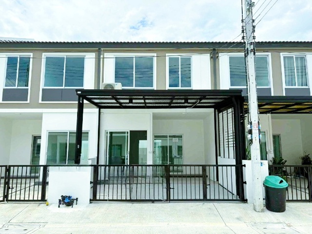 ให้เช่าทาวน์โฮมบ้านพฤกษา คลองสาม 2 ชั้น บิ๊กซี คลองสาม 1.9 กม. เปิดซิง! ตลาดไท 3.2 กม. 16 ตร.วา.130 ตร.ม. 3 นอน 2 น้ำ  เฟอร์ฯ