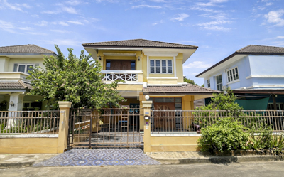 บ้านเดี่ยว หมู่บ้าน ชัยพฤกษ์ บางบัวทอง นนทบุรี (หน้าบ้านไม่ชนใคร)