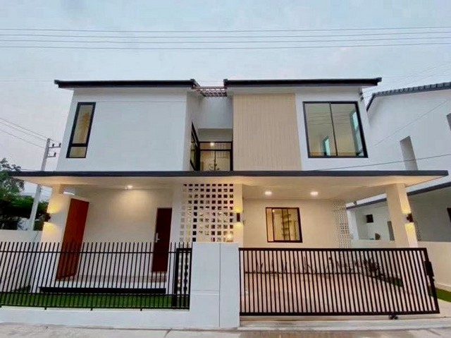 บ้านเดี่ยว 2 ชั้น ทำเลดี ฟังก์ชันครบ เดินทางสะดวก รับสัตว์เลี้ยง สารภี