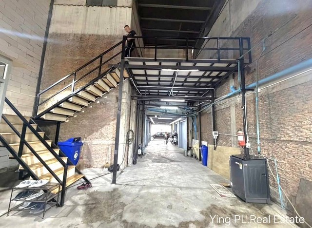 โกดังให้เช่า ถนนเพชรบุรีตัดใหม่ ทำเลดี ใกล้ รพ.กรุงเทพ สามารถเช่าระยะยาวได้