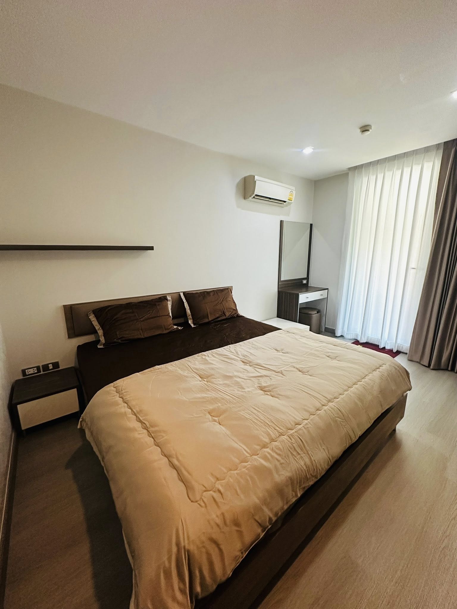 Tree Condo Ekamai Spacious Clean 2nd Floor BTS Ekkamai