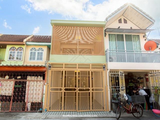 HS 1784 ขายทาวน์เฮ้าส์ 2 ชั้น 15.5 ตร.วา ลาดพร้าว 63 รีโนเวทใหม่ทั้งหลัง ใกล้รถไฟฟ้า โชคชัย 4 และ ลาดพร้าว 71