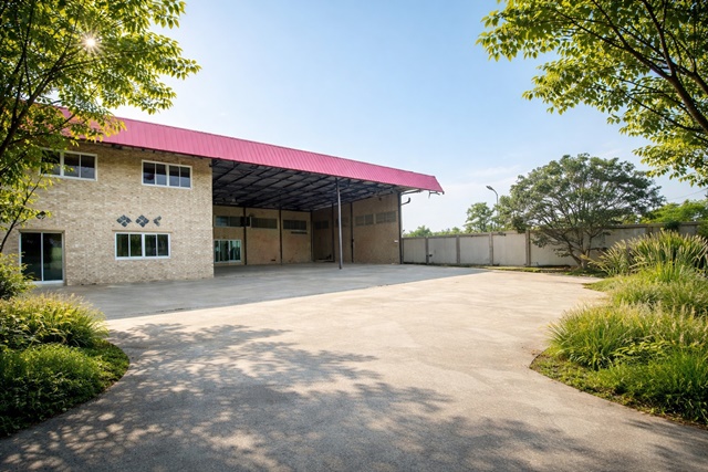 ให้เช่า โกดัง ขนาดใหญ่ 2 ไร่ 35ตร.วา ใกล้สถานีตำรวจนครบาลลำหิน 1.5กม.ถนนคลองสิบ คลองสิบสี่