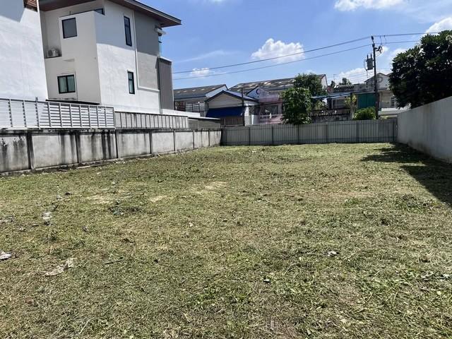 ขายที่ดินถมแล้ว 135 ตร.ว. หน้ากว้าง 16 เมตร ย่านนาคนิวาส โชคชัย 4 ใกล้ MRT โชคชัย 4