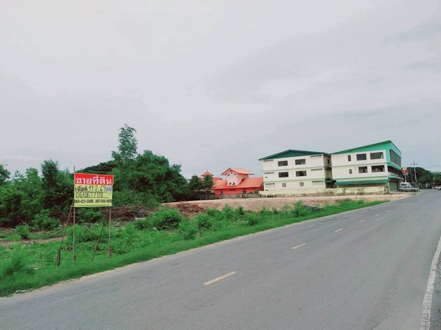 ที่ดินแบ่งล๊อกขาย ขนาด 10 ไร่  ทำเลดี ใจกลางเมืองนครสวรรค์  ใกล้ถนนสายหลัก   ZK616