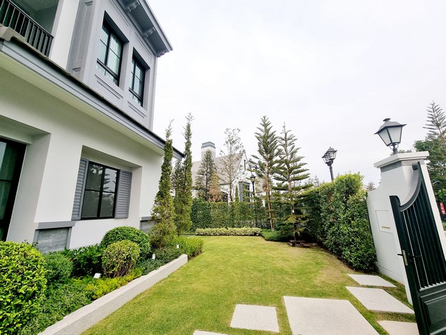 ให้เช่า บ้านเดี่ยวหรู โครงการNantawan พระราม9 กรุงเทพกรีฑาตัดใหม่ ใกล้รร นานาชาติ Brighton