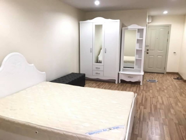 Regent Home 19 Private quiet clean 3rd floor BTS BangChak