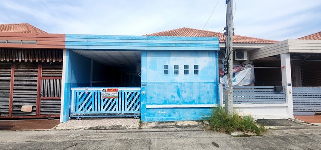 ขาย TOWNHOUSE ธนาวิลล่า 1 1400000 B. 2 Bedroom 2 BATHROOM 21 Square Wah 0 NGAN 0 RAI ใกล้กับ ใกล้สถานีตำรวจชุมชนบ้านกรด ร้านสะดวกซื้อ โชว์รูมรถ ห้างบิ๊กซี เมเจอร์ซินีเพล็กสาขาบิ๊กซีอยุธยา โรบินสันอยุธยา อยุธยาซิตี้พาร์ค ศูนย์ราชการอยุธยา กรมขนส่ง นิค