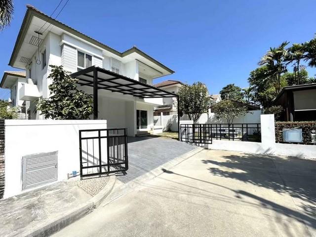 ให้เช่าบ้านเดี่ยว 2 ชั้น 60 ตร.ว. สราญสิริ รามอินทรา 2 หลังมุม ถ.ปัญญาอินทรา ใกล้ซาฟารีเวิร์ล