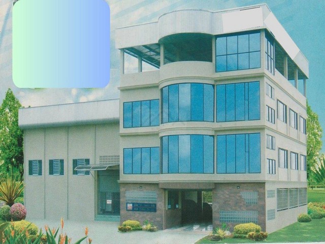 ให้เช่าตึก Stand Alone อาคารสำนักงาน 4 ชั้น พร้อมโกดัง รวม 1750 ตรม. ถนนเลี่ยงเมืองนนทบุรี ใกล้ถนนใหญ่