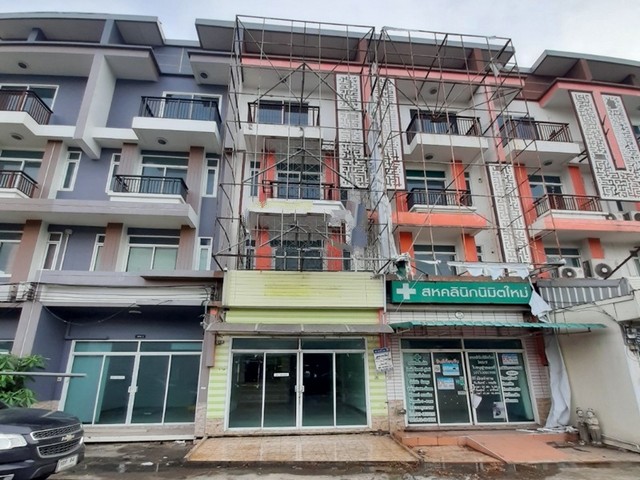 อาคารพาณิชย์ 4 ชั้น เคริช ทาวน์ นิมิตใหม่ คลองสามวา กรุงเทพ